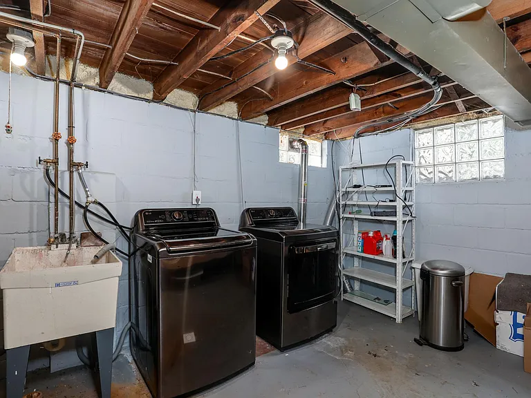 1557 w s - laundry_08142024
