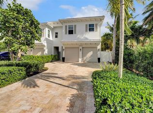 500 NE Wavecrest Way, Boca Raton, FL 33432