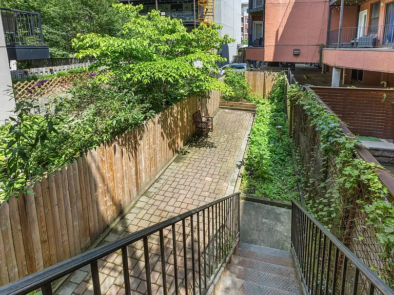 107 Harrison St #2 — Photo 3