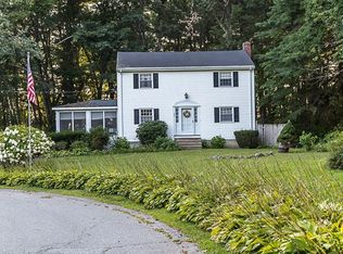 24 Westland Dr, Tewksbury, MA 01876