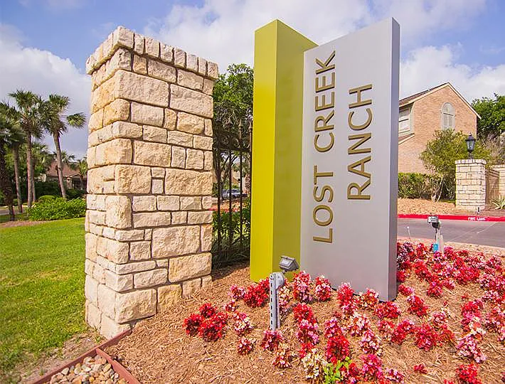 Lost Creek Ranch Apts — Photo 14