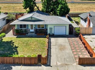 1607 James St, Fairfield, CA 94533