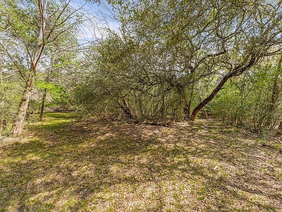 3rd image of 1221 Abel Rd