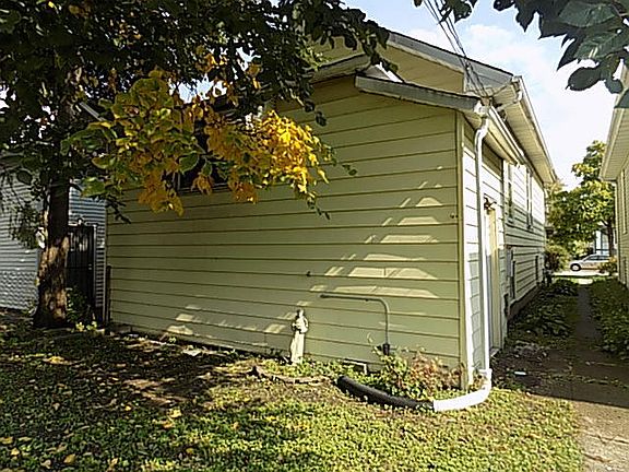 2nd image of 1005 S Cuyler Ave