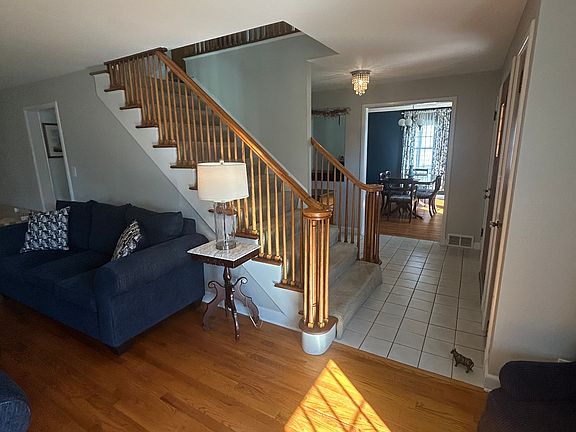 4th image of 66 Hickory Road