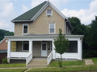 211 S Market St, Ligonier, PA 15658