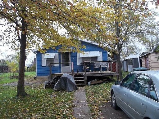 1st image of 209 N Leland Ave