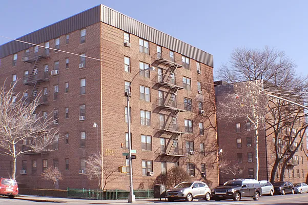 Sold by Fillmore | media 7