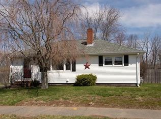 18 Bow St, Danvers, MA 01923