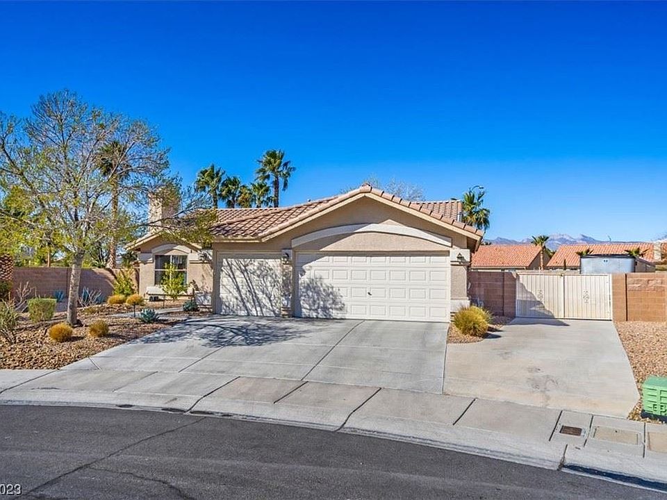 1st image of 5401 Tourmaline St
