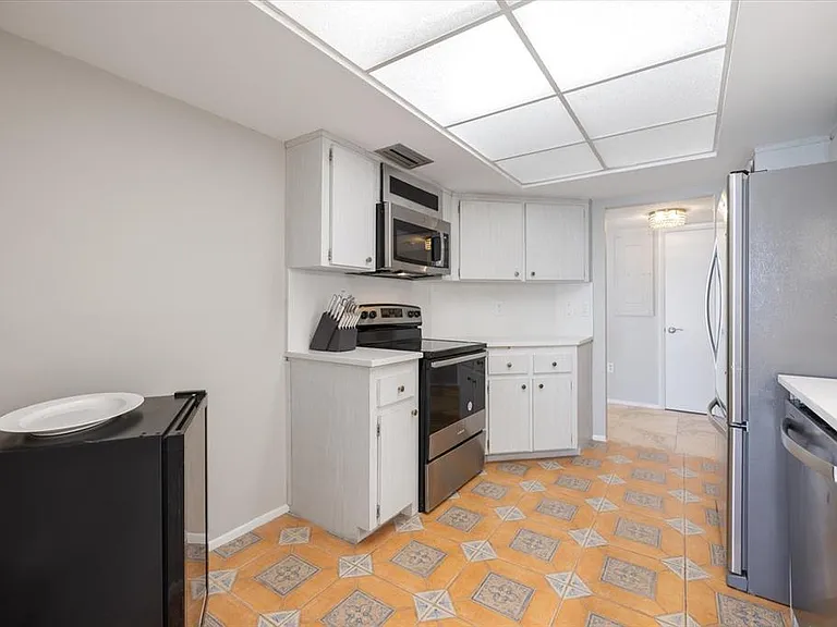 800 Benjamin Franklin Dr #608 — Photo 14