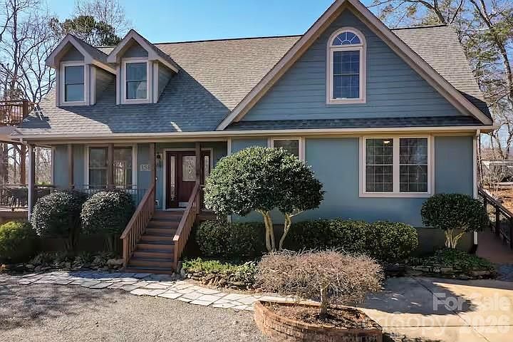1st image of 158 Pearson Cir