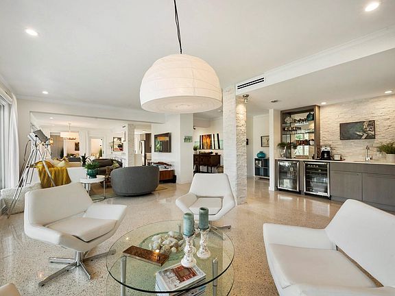 2nd image of 180 Isle Of Venice Drive #225/226
