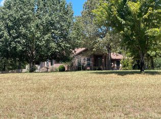 291 Mountain Meadow Rd, Hot Springs, AR 71913