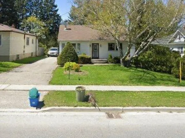 13132 Keele St, King, ON L7B 1J1