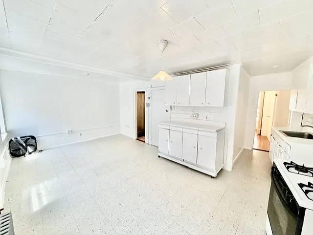 12 Hanover Ave #3 — Photo 8