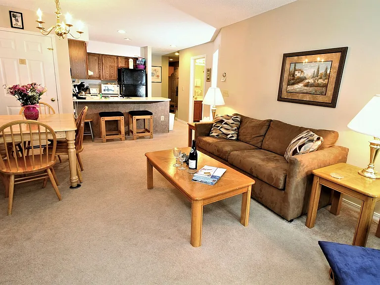 61 Alpine Dr #G202 — Photo 9