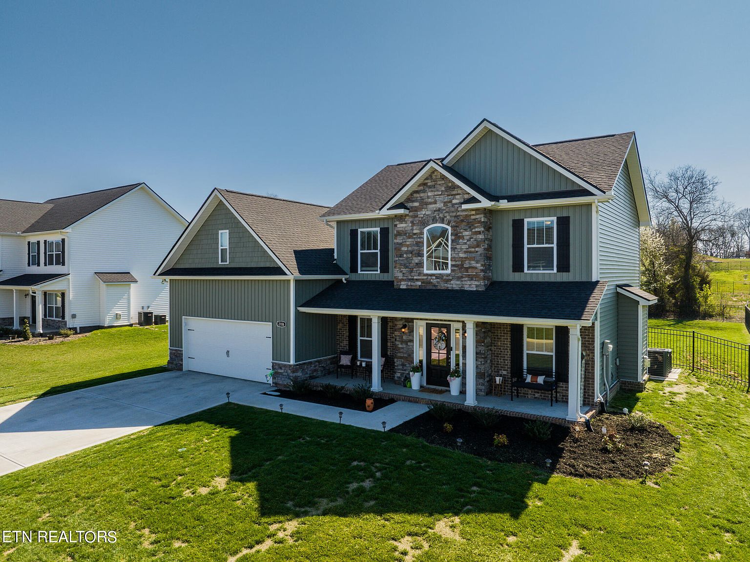 2106 Tributary Dr, Sevierville, TN 37876 Zillow