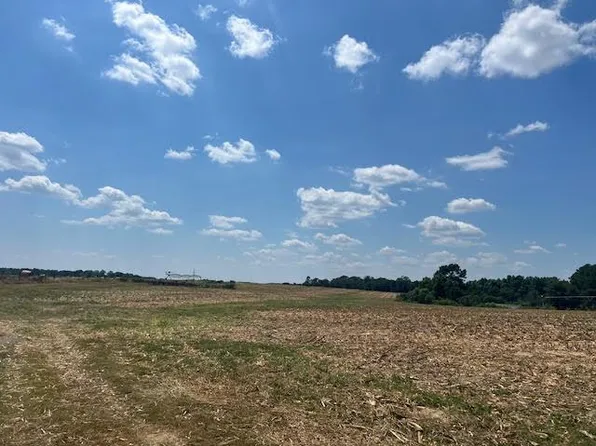 19 Brandon Cir, Tifton, GA 31793
