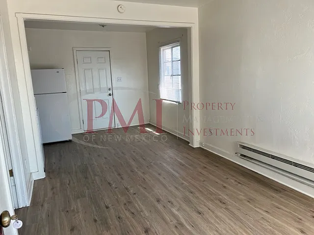 Montana Avenue 1404 — Photo 8
