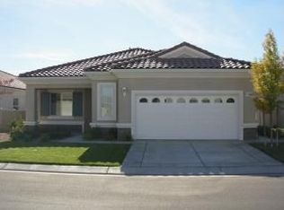 11066 Rockaway Glen Rd, Apple Valley, CA 92308