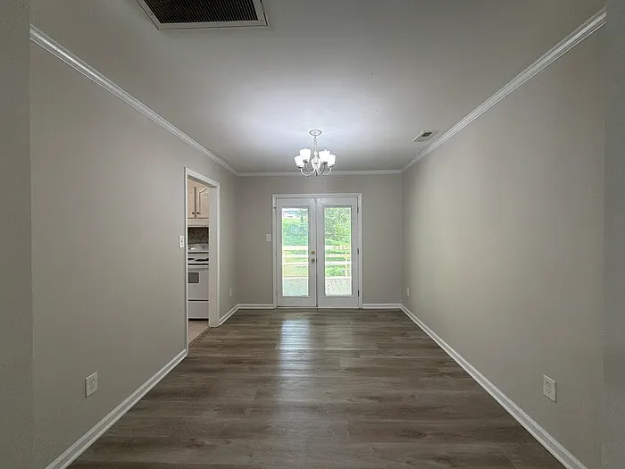 4 bed, 2.5 bath, 1509 sqft, $2,100 — Photo 4