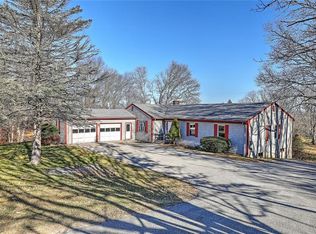 2 Big Drum Rd, Little Compton, RI 02837
