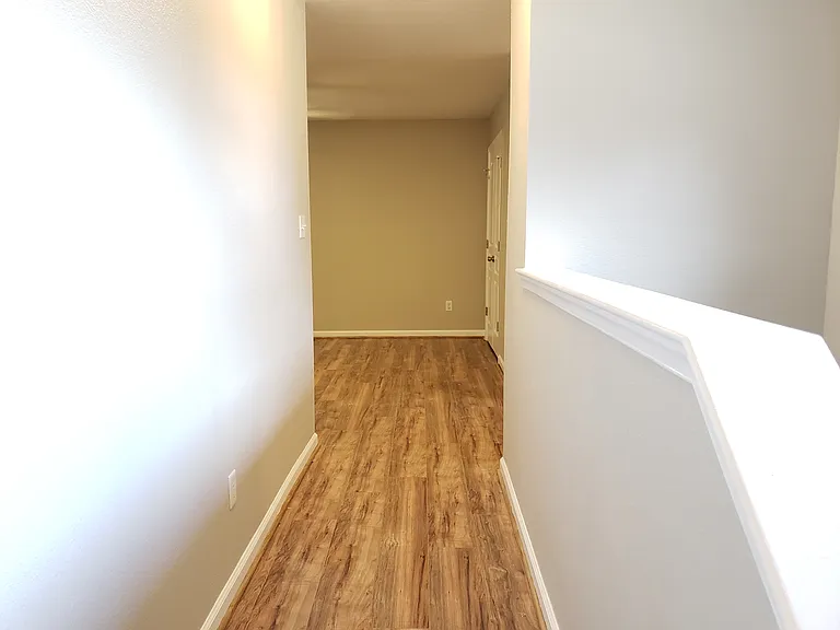 851 Norview Ave #206 — Photo 24