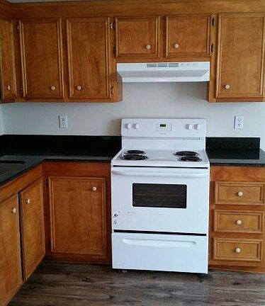 2nd image of 1807 N Tallowood Dr