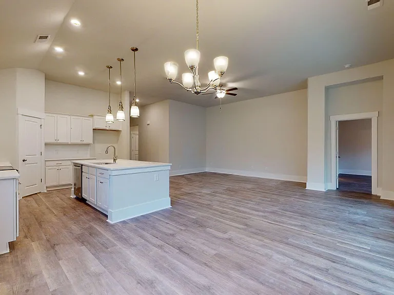 510 Edgewater Way — Photo 18