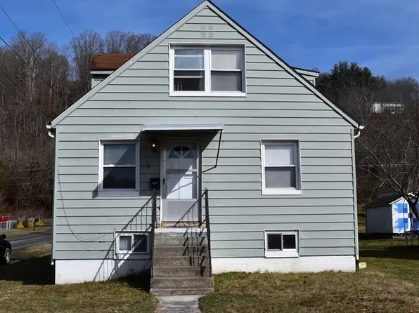 1927 5th St, Richlands, VA 24641