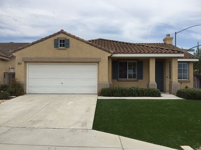 1st image of 900 Glendora Dr
