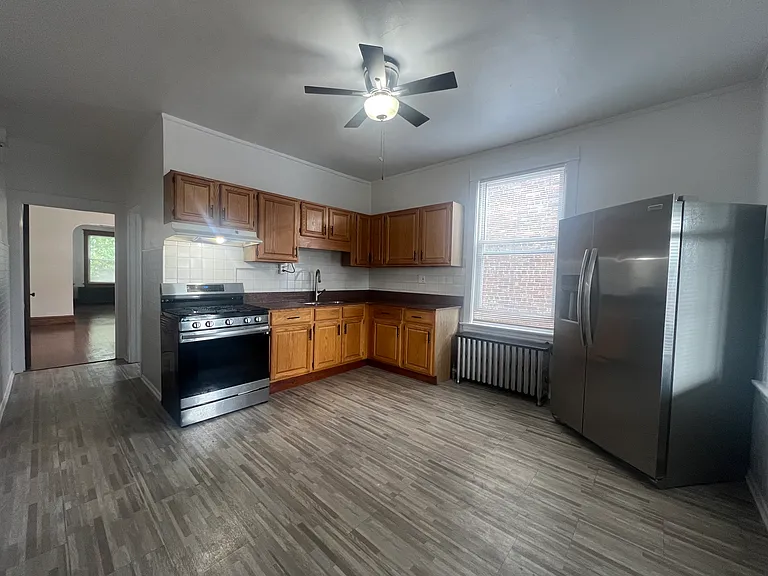1606 S Austin Blvd #2 — Photo 2