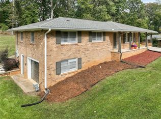 900 Tranquil Dr, Austell, GA 30106