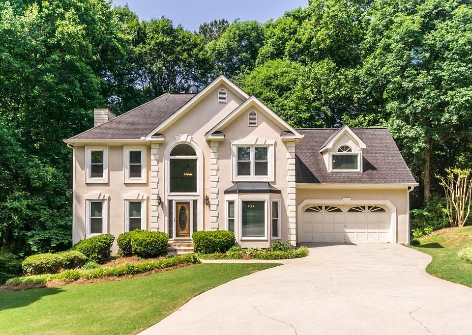 1st image of 3620 Robinson Walk Dr