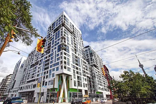 27 Bathurst St #1602 Photo 1