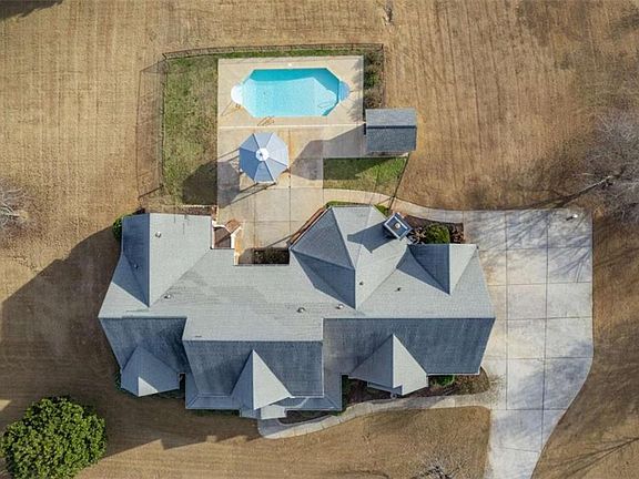 5th image of 436A James Powers Rd SW