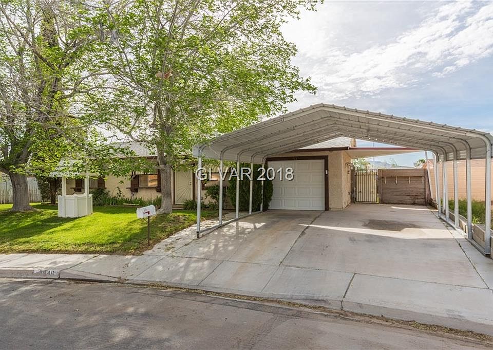 1st image of 3945 Parker Ln