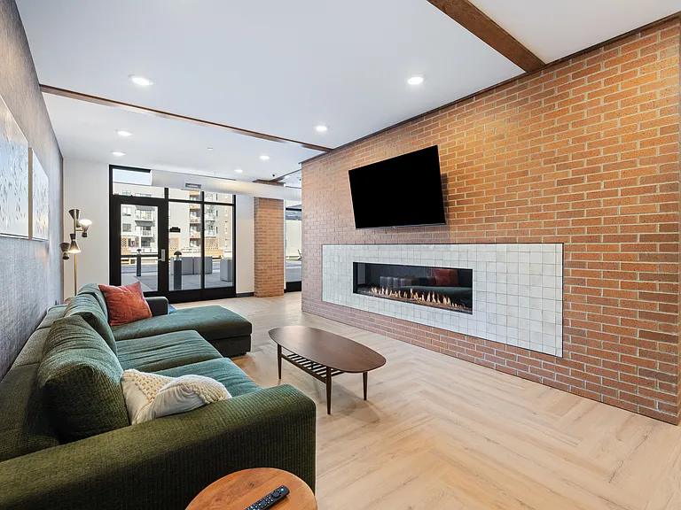 EagleRidge Plaza Residences — Photo 76