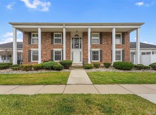 4655 Leisure Ln #48, Trenton, MI