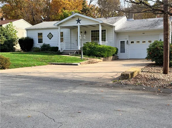 539 New Market Dr, Greensburg, PA 15601