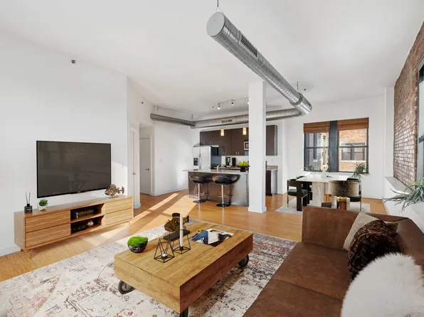 881 Lafayette Boulevard #5M, Bridgeport, CT 06604