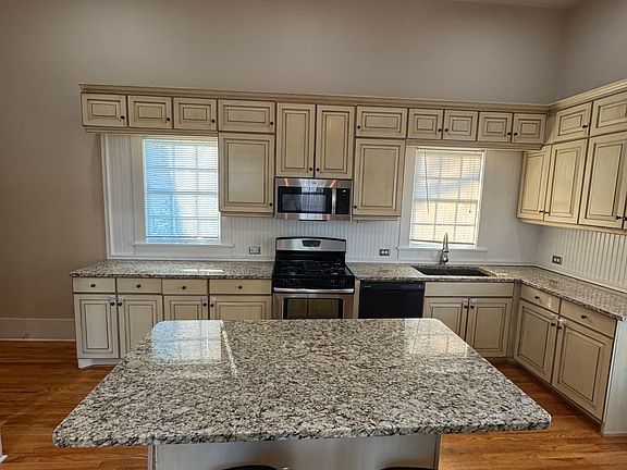 2nd image of 3153 Conyers St SE #B