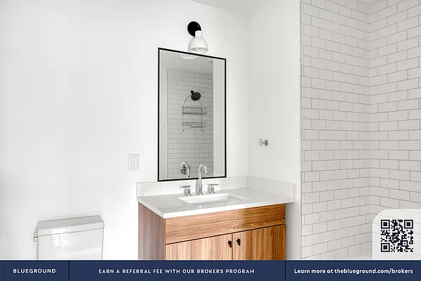 Rented by The Blueground | media 14