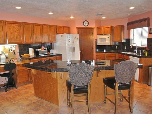 5th image of 13539 S Avenue 14 E