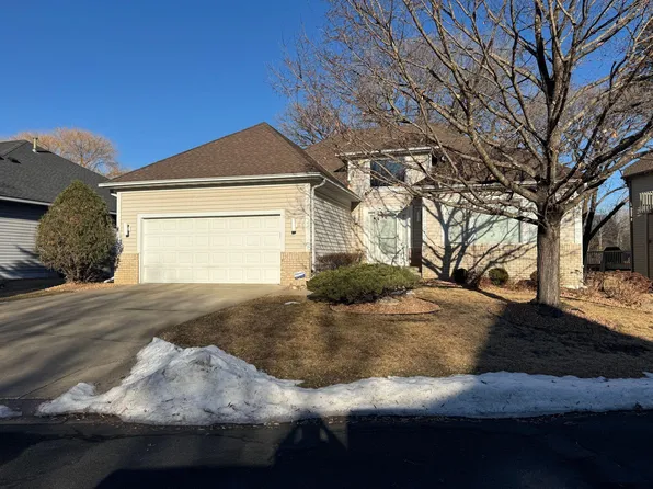 3024 Cedar Xing, Minnetonka, MN 55305
