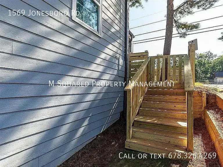 1569 Jonesboro Rd SE — Photo 23