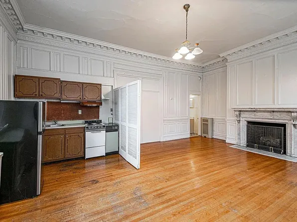 22nd St S 229, 229 S 22nd St Unit 101, Philadelphia, PA 19103