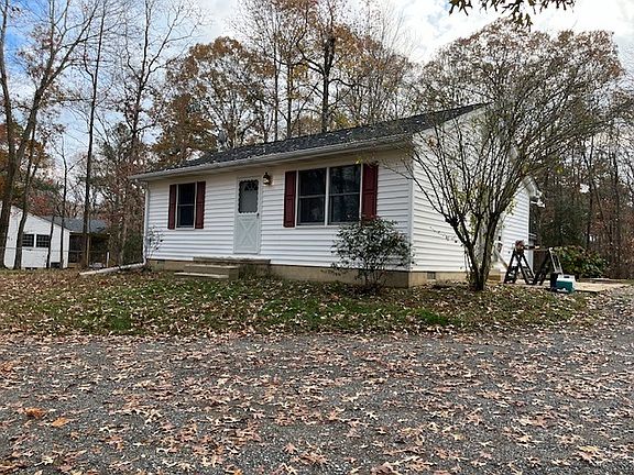 2nd image of 27121 Faunkirk Dr
