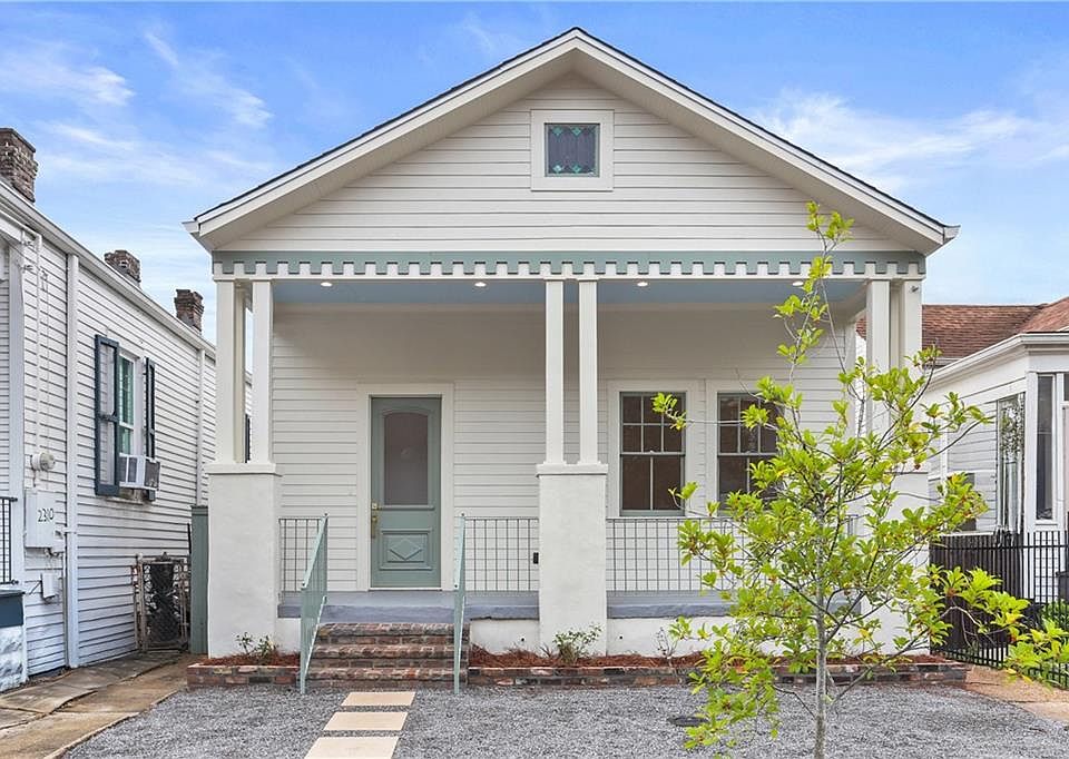 1st image of 2312 Valence St